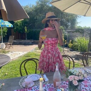 Nana Jacqueline Chloe Pink/ White Floral Strapless Dress with Stole